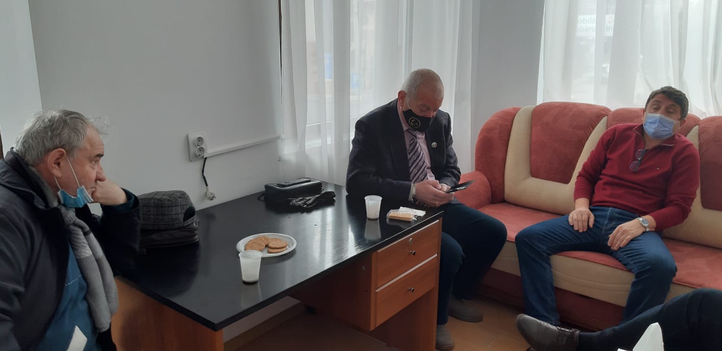 Relaţionare cu alte asociaţii